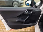 Peugeot 208 1.4 HDi