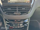 Peugeot 2008 PureTech 110 Stop&Start UrbanCross