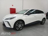 MG MG4 64 kWh Luxury