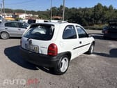 Opel Corsa 1.7 D Janelas Base