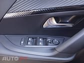 Peugeot 2008 1.2 Hybrid Allure e-DCS6