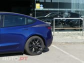 Tesla Model 3 Tração Traseira