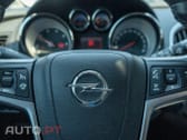 Opel Astra Outro