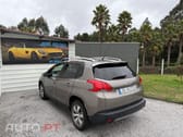 Peugeot 2008 1.2 PureTech Access