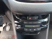 Peugeot 2008 1.2 VTi Active