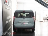 Ford Tourneo 1.0 EcoBoost Titanium