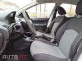 Peugeot 206 1.1 Color Line