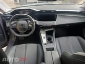 Peugeot 408 1.2 Hybrid Allure e-DCS6