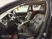 Volvo V60 D6 Plug-In-Hybrid AWD Geartronic Summum