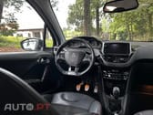 Peugeot 208 1.2 PureTech GT Line
