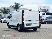 Renault Trafic 2.0 dCi L1H1 - IVA Dedutível