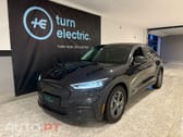 Ford Mustang Mach-E Alargada