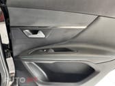 Peugeot 3008 1.6 Hybrid Active Pack e-EAT8