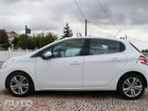 Peugeot 208 1.6 e-HDi Allure 2-Tronic