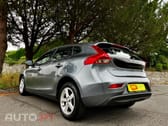 Volvo V40 D2