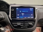 Peugeot 2008 1.2 PURETECH STYLE