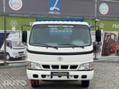 Toyota Dyna 4.6  PESADA 7.5 BASCULA