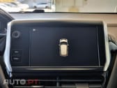 Peugeot 208 1.2 PureTech Signature