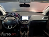 Peugeot 2008 1.2 PureTech Style