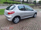 Peugeot 206 XR 1.1I gasolina 2001