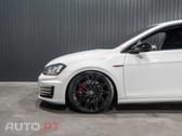 Volkswagen Golf GTI Performance BlueMotion DSG