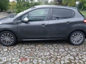 Peugeot 208 CCBHW6
