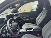 Peugeot 2008 1.2 Hybrid Allure e-DCS6