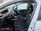 Peugeot 2008 1.2 PureTech Style