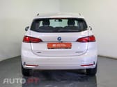 BMW 225 xe Auto
