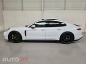 Porsche Panamera 4 e-hybrid