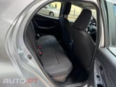 Mazda 2 1.5 L Hybrid VVT-i Centre-Line