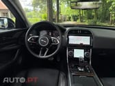 Jaguar XE 2.0 D R-Dynamic S