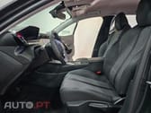 Peugeot 408 1.2 PureTech Allure EAT8