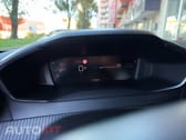 Peugeot 2008 1.2 Hybrid Allure e-DCS6