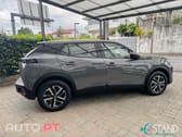 Peugeot E-2008 Active
