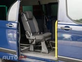 Ford Transit Custom Adaptada p/ 3 cadeiras de rodas