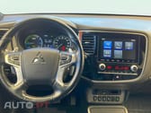 Mitsubishi Outlander 2.4 Instyle
