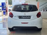 Peugeot 208 1.2 PureTech Signature