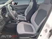 Dacia Spring Essential Electric 33kw/ 45 cv
