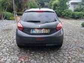 Peugeot 208 CCBHW6