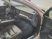 Volvo V60 2.0 B4 Momentum Core Geartronic