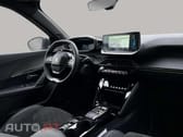 Peugeot E-2008 GT 