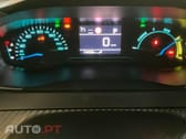 Peugeot 208 1.2 Hybrid Style e-DCS6