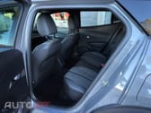 Peugeot 2008 1.2 Hybrid Allure e-DCS6