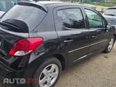 Peugeot 207 1.4 HDi SE Sportium