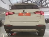 MG EHS PHEV Luxury