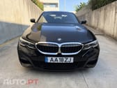 BMW 330 e Pack Desportivo M Pro Auto