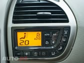 Citroen C4 Picasso Outro