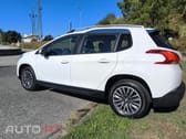 Peugeot 2008 1.2 VTi Active