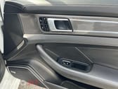 Porsche Panamera 4 E-Hybrid